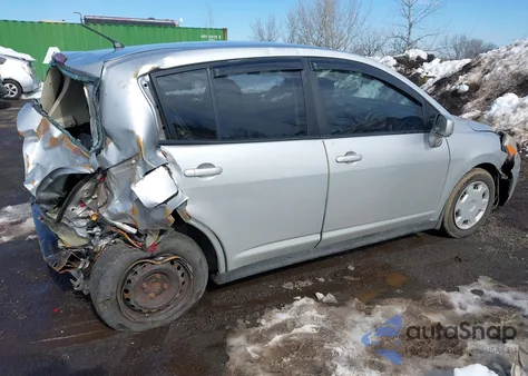 2011 Nissan Versa 1.8S z USA, uszkodzony, nr VIN 3N1BC1CPXBL402325